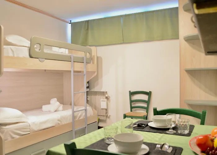 Apartamento Hostdomus - Grey Mono Sestriere