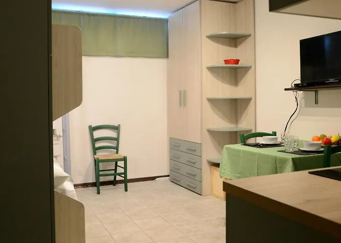 Apartamento Hostdomus - Grey Mono Sestriere