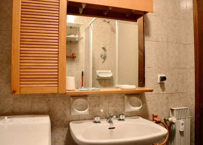 Apartamento Hostdomus - Grey Mono *